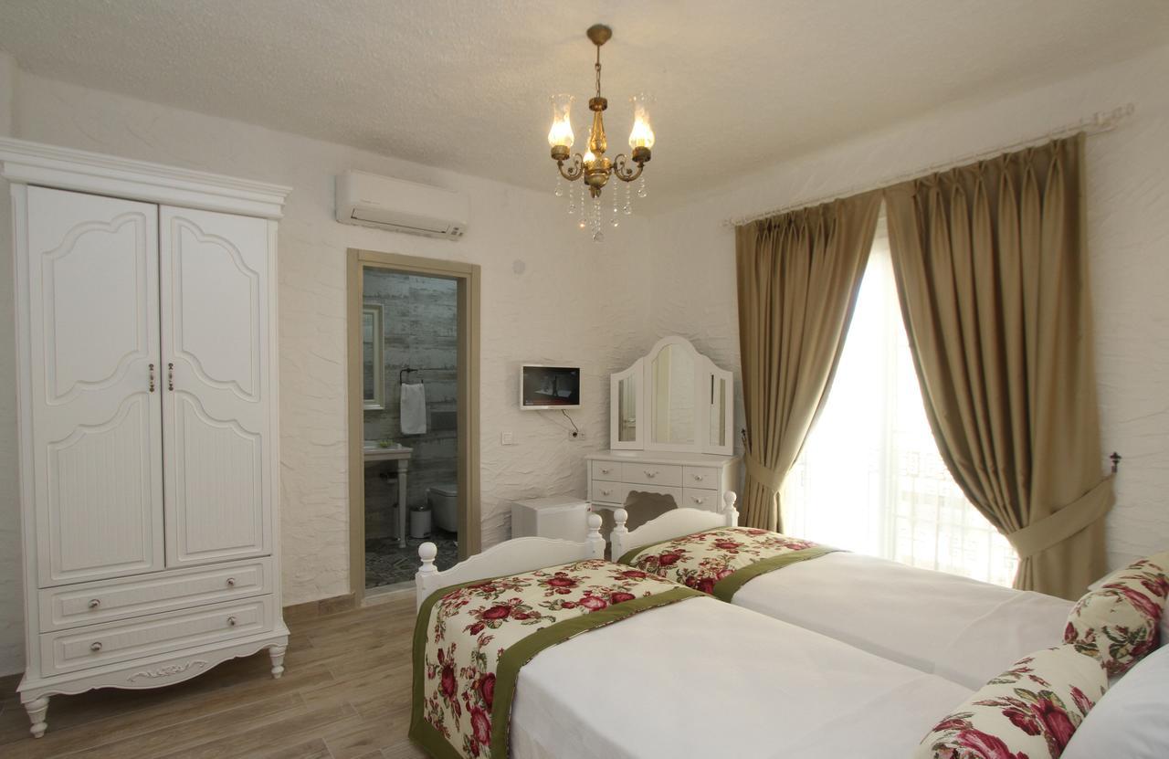 Çeşme Alya Mou Butik Hotel מראה חיצוני תמונה