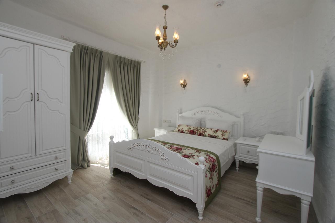 Çeşme Alya Mou Butik Hotel מראה חיצוני תמונה